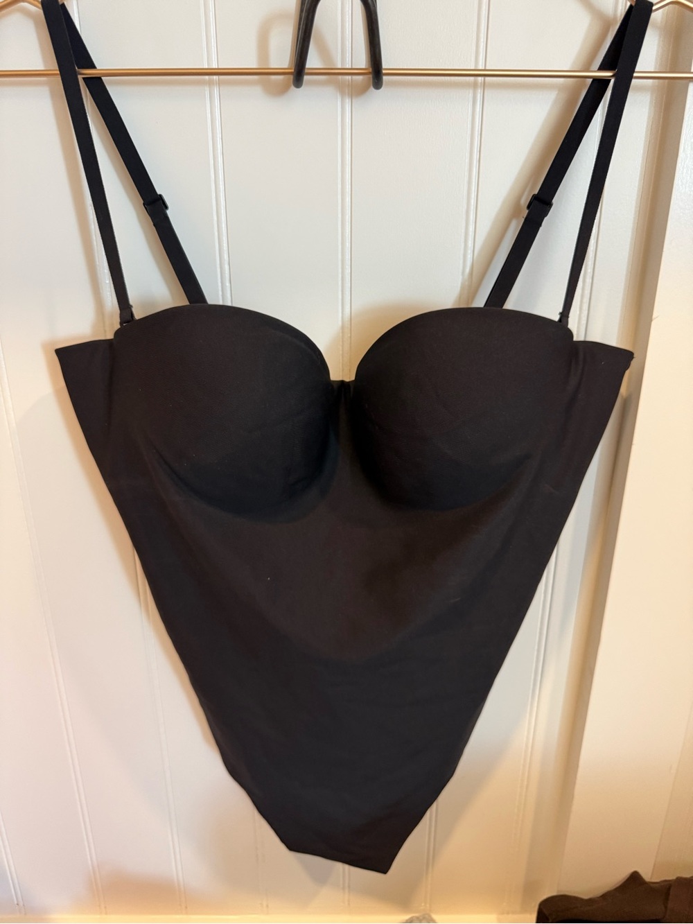 SKIMS Body- Molded underwire bodysuit